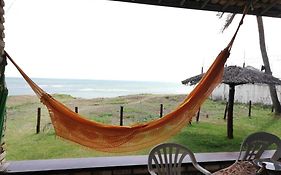 Condominio Praia Caraubas